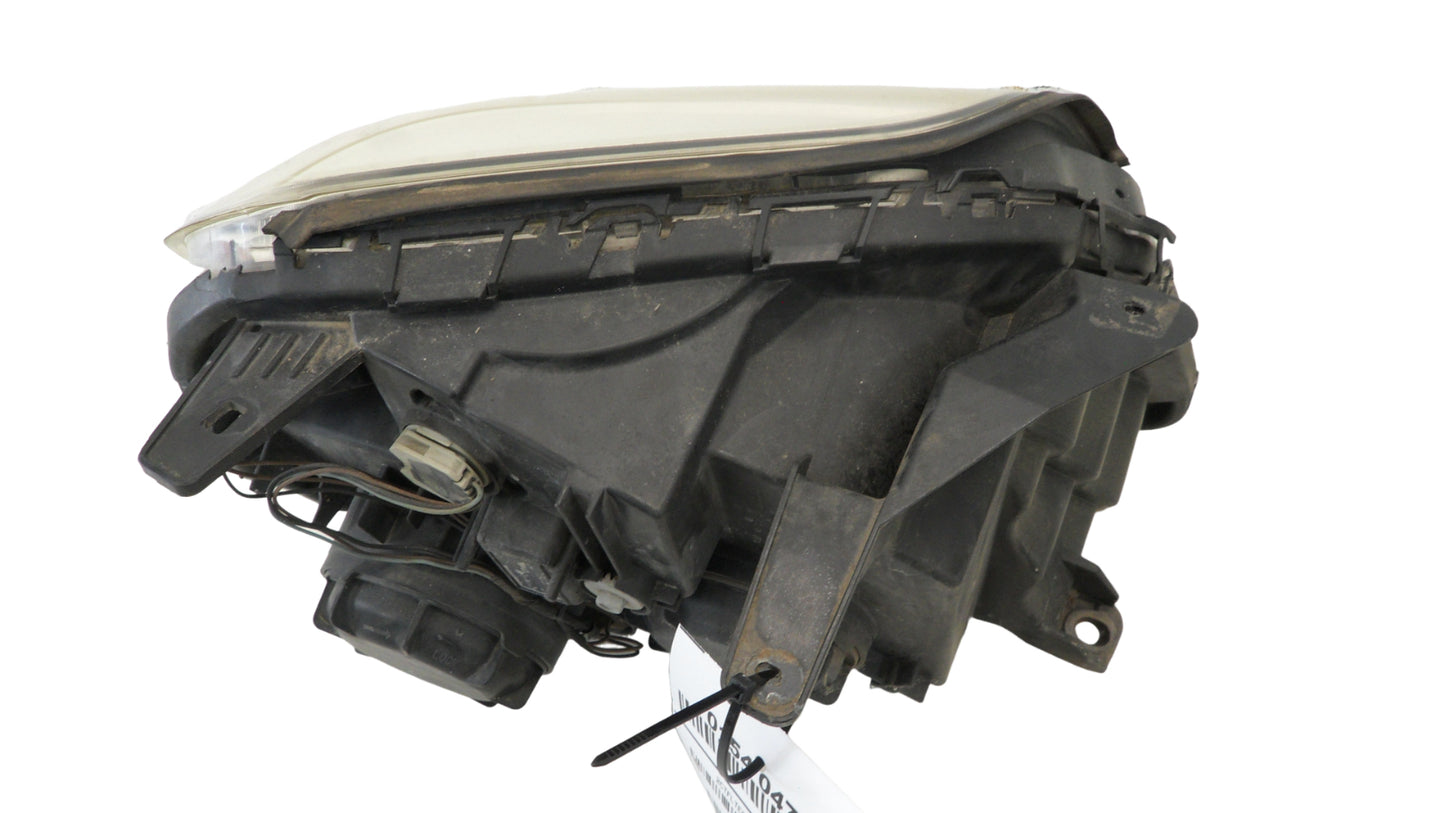 84791975 2010-2015 GMC Terrain FL Halogen Headlight Assembly (Hazing) Used 84791975 OEM