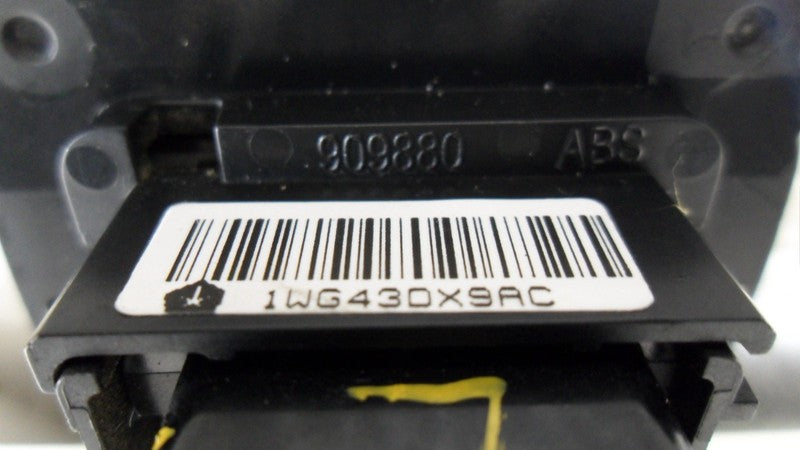 1WG43DX9AC 2015-2020 Grand Caravan Driver Rear Left Seat Heater Switch Used 1WG43DX9AC OEM