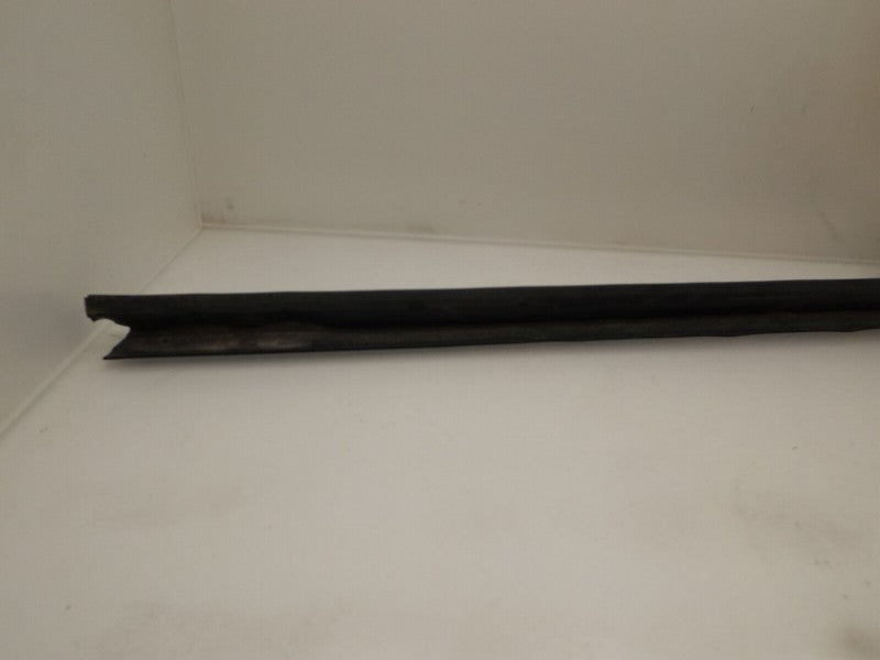 F75Z7825861AA 1997-2002 Ford Expedition Rear Left Interior Window Belt Seal F75Z7825861AA