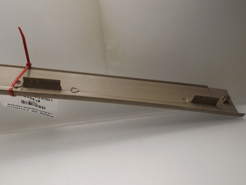 YF1Z5413208AAA YF1Z5413208AAA 2004-2007 Ford Taurus Passenger Door Sill Plate