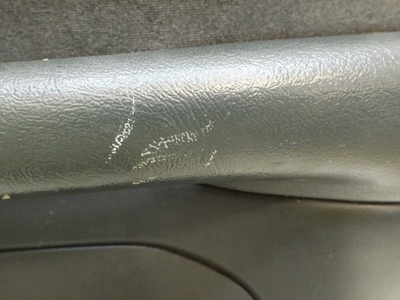 15766662 1999-2006 Chevrolet Silverado Passenger FR Door Interior Panel Used 10392976