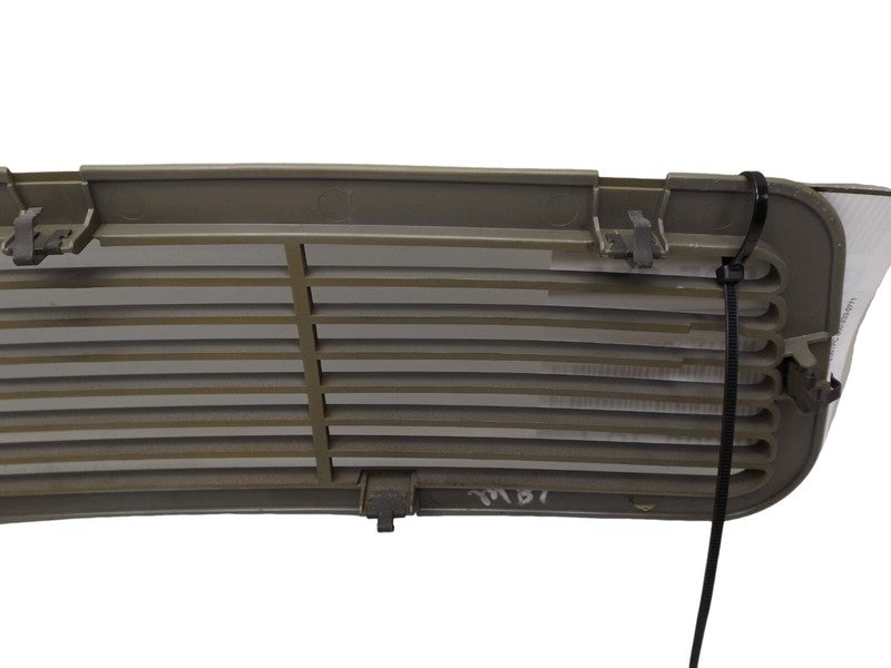 15039948 1997-2008 GMC Safari Windshield Defroster Vent Grille Used OEM 15961203