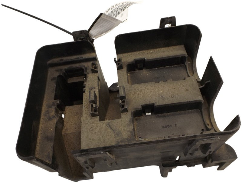 23158538 2010-2017 Chevrolet Equinox Engine Bay Fuse Box Lower Cover Used OEM 23158538