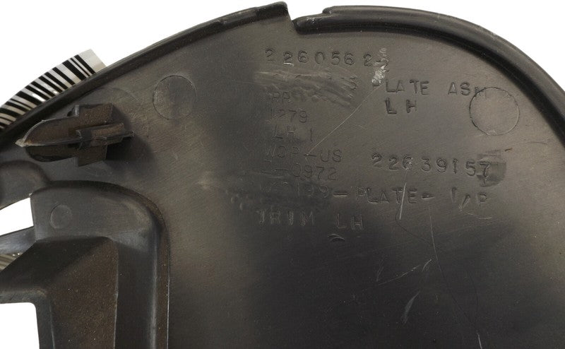 22720416 1995-2005 Chevrolet Cavalier Fuse Panel Dash End Cap Used OEM 22605622