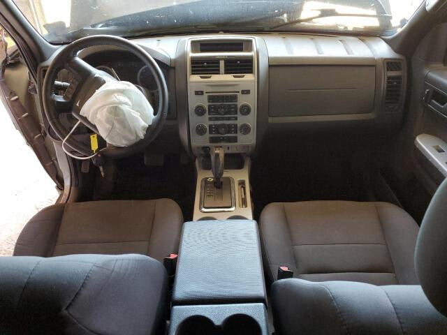 AL847823943 2008-2012 Ford Escape Driver FL Door Interior Trim Panel Used 8L8Z7823942BA