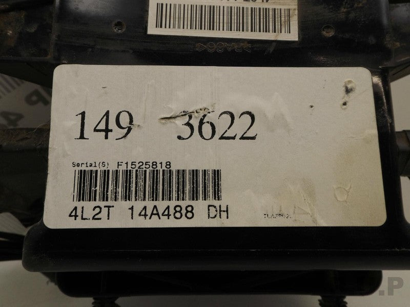 4L2T 14A488 DH 2004 Mercury Mountaineer 4.6L Rear Fuse Box 4L2T14A488DH (cover damage)