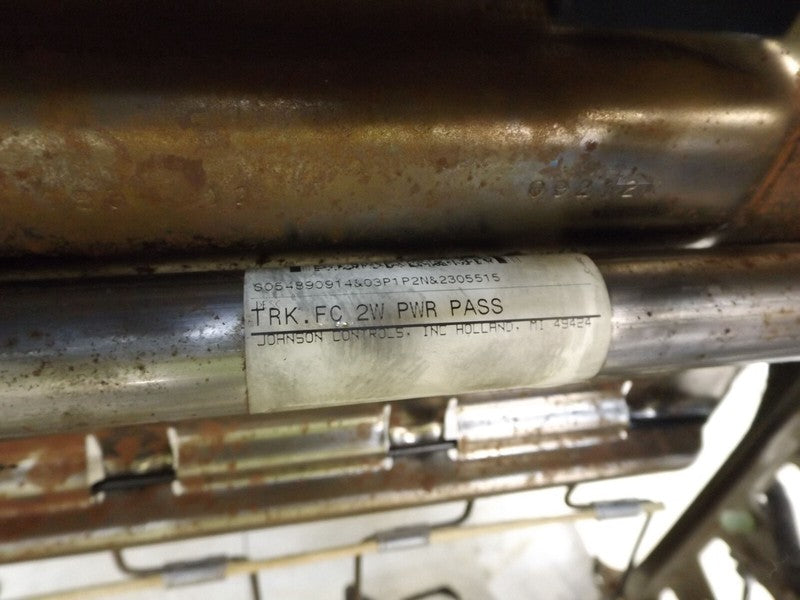 09212X 2009-2017 Chevrolet Traverse Seat Track Rear Right OEM USED