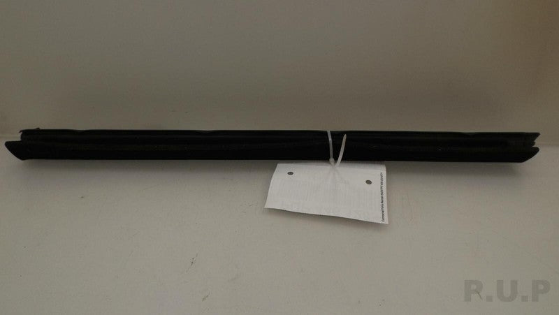 8L2Z7825861A 2002-2005 Mercury Mountaineer Right Rear Door Interior Window Belt Weatherstrip