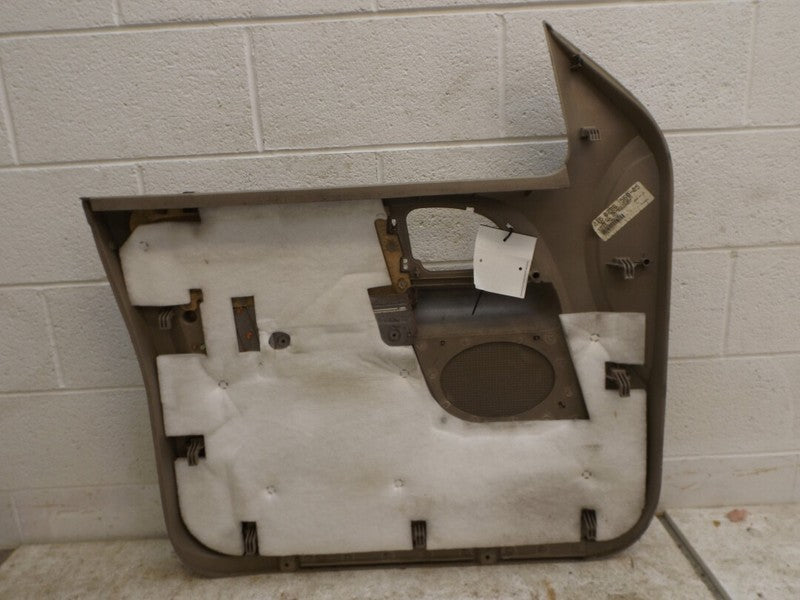 2L1Z7823942DAA 2003-2006 Ford Expedition Passenger FR Interior Door Panel Used OEM 5L147823942