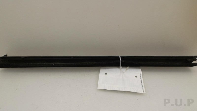 8L2Z7825861A 2002-2005 Mercury Mountaineer Right Rear Door Interior Window Belt Weatherstrip