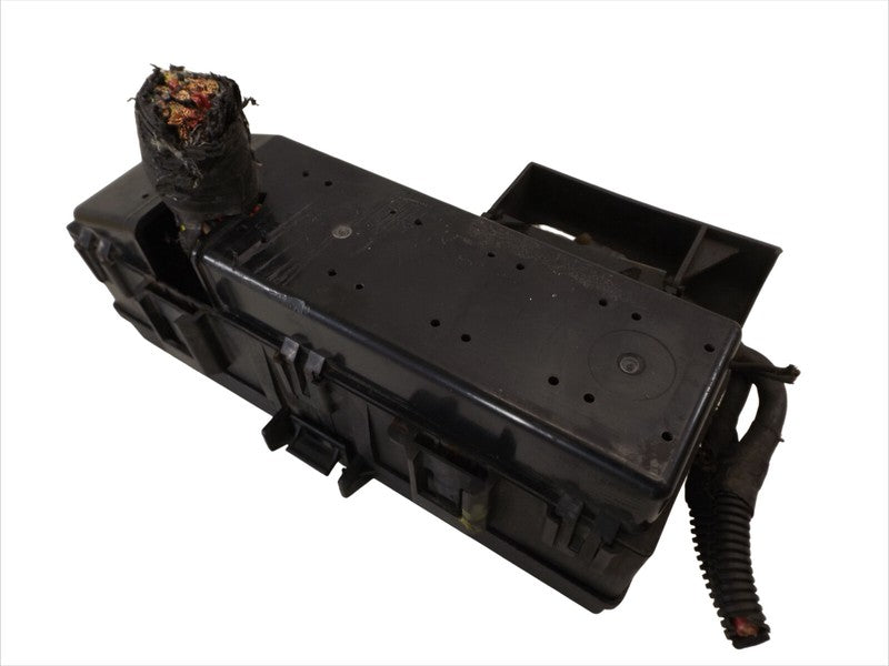 646-0000 2000 Ford Ranger Fuse Box OEM USED
