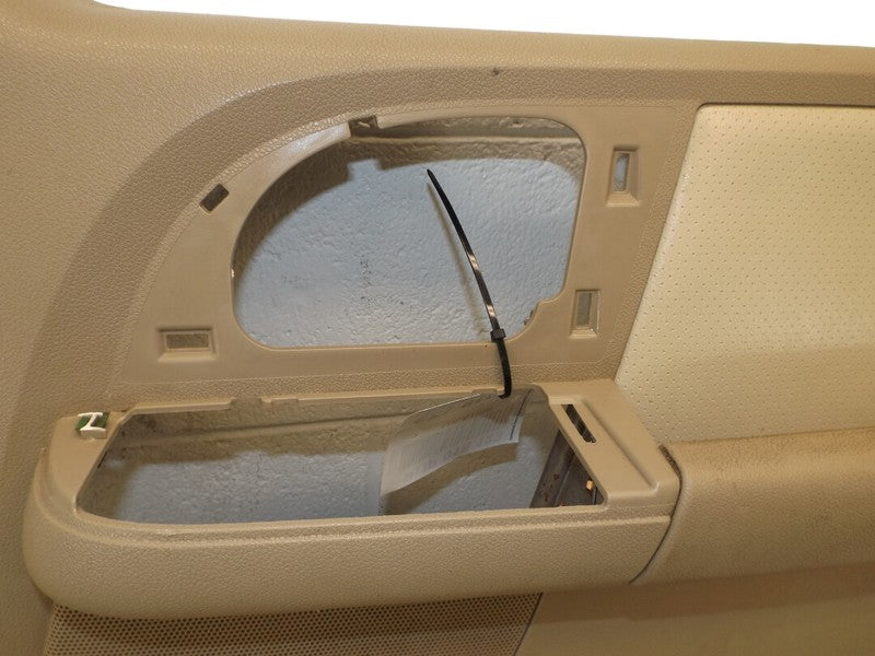 2L1Z7823942DAA 2003-2006 Ford Expedition Passenger FR Interior Door Panel Used OEM