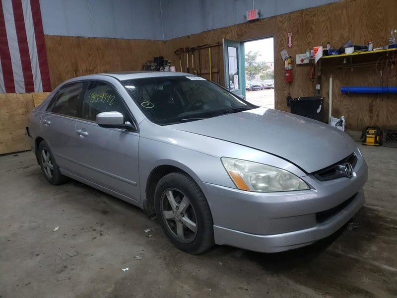 83500SDAA12057 2002-2008 Honda Accord FR Door Interior Trim Panel Used 83500SDAA12057 OEM