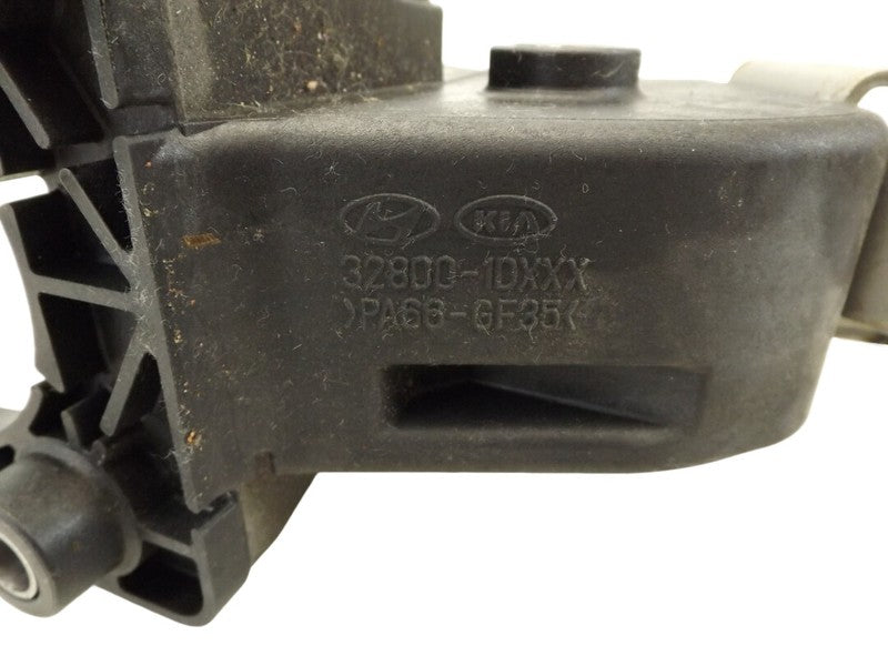328001DXXX 2007-2012 Kia Rondo Brake Pedal Assembly Used OEM 328001DXXX
