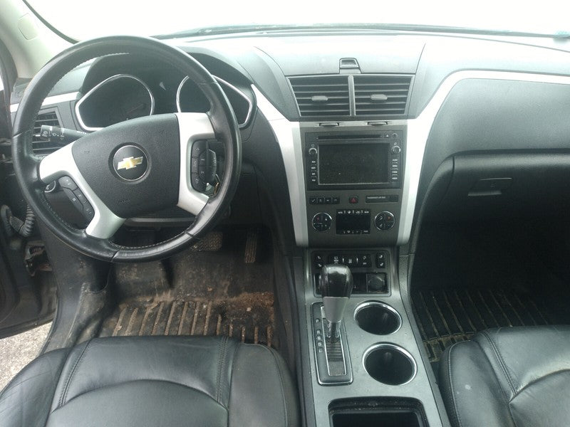 20836170 2009-2012 Chevrolet Traverse Instrument Cluster Speedometer Cover Used 20836170