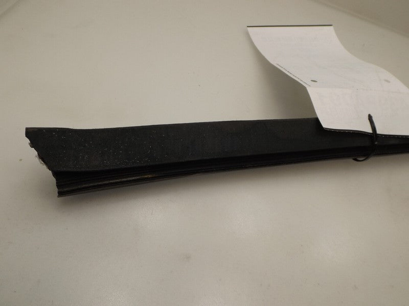 F75Z7825861AA 1997-2002 Ford Expedition Rear Left Interior Window Belt Seal F75Z7825861AA