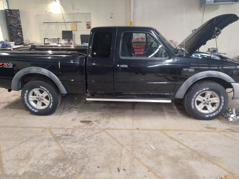 4L5Z1331013DAB 1998-2005 Ford Ranger Passenger Right Rear Quarter Trim Panel Used 3L541331012