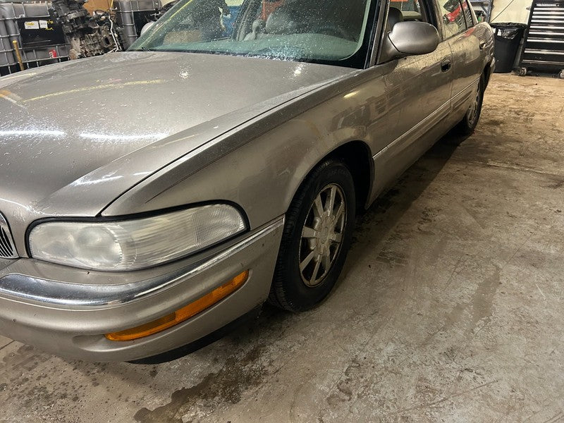 25687715 2001-2003 Buick Park Avenue Front Right Door Interior Trim Panel Used 25687715