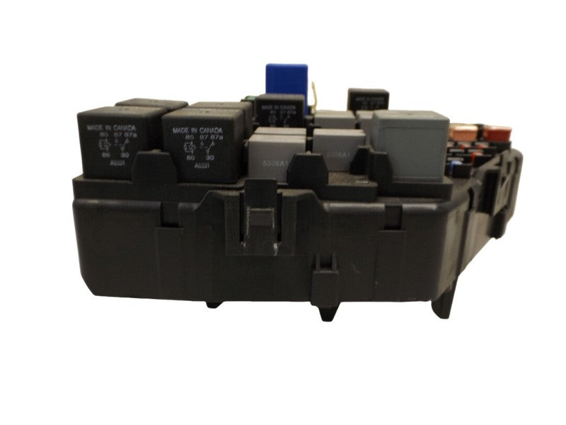 15870409 2004-2009 Cadillac SRX Fuse Relay Box Used OEM 15208766