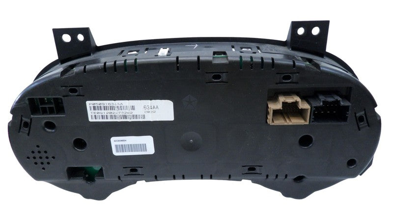 P05091634AA 2013-2014 Chrysler Town & Country Instrument Cluster Used P05091634AA OEM