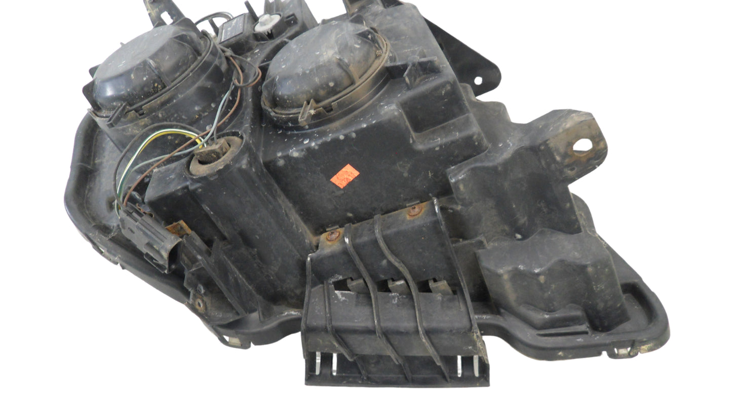 84791975 2010-2015 GMC Terrain FL Halogen Headlight Assembly (Hazing) Used 84791975 OEM