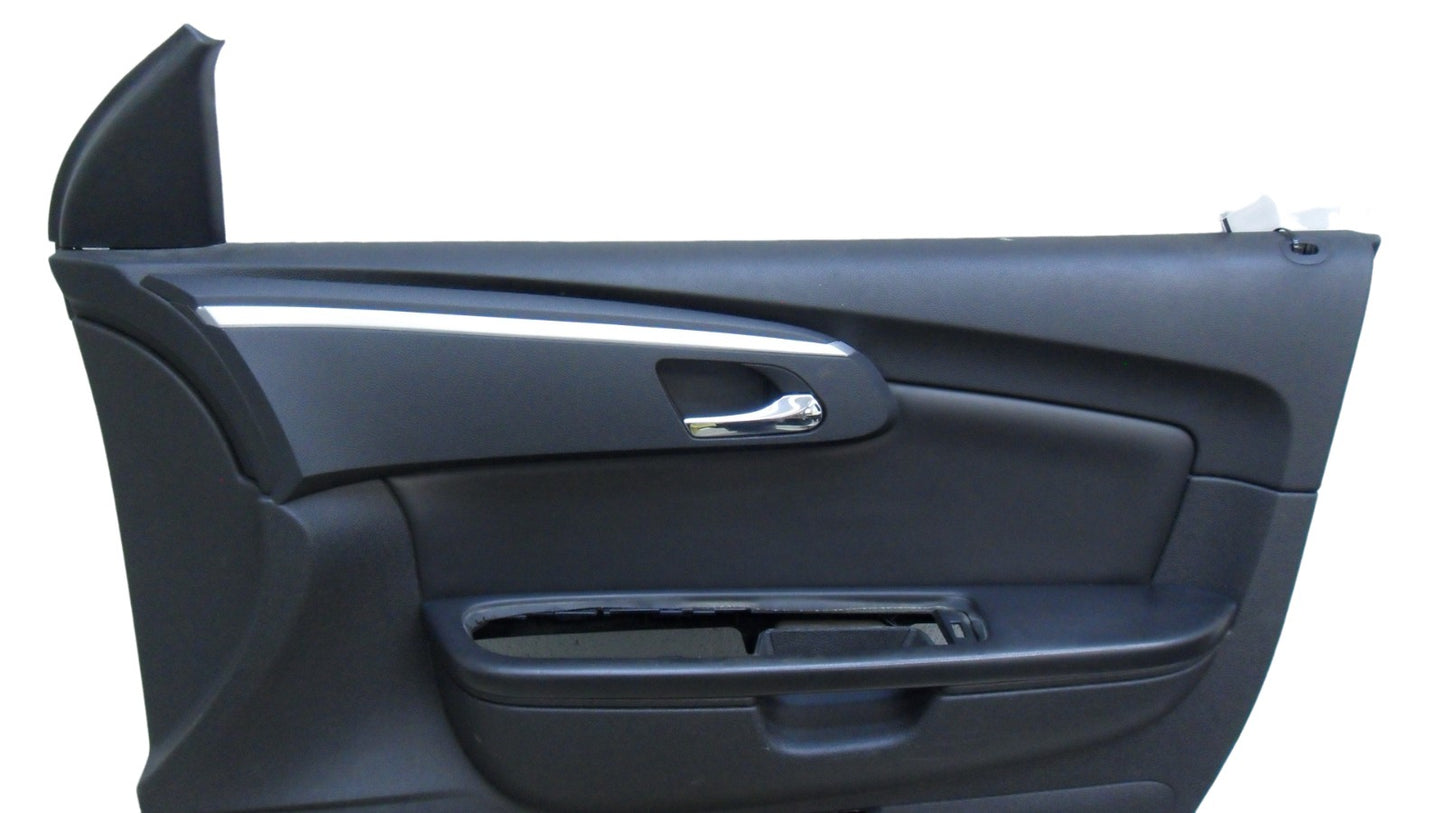 20934728 2009-2012 Chevrolet Traverse FR Door Interior Trim Panel Used 20934728 OEM