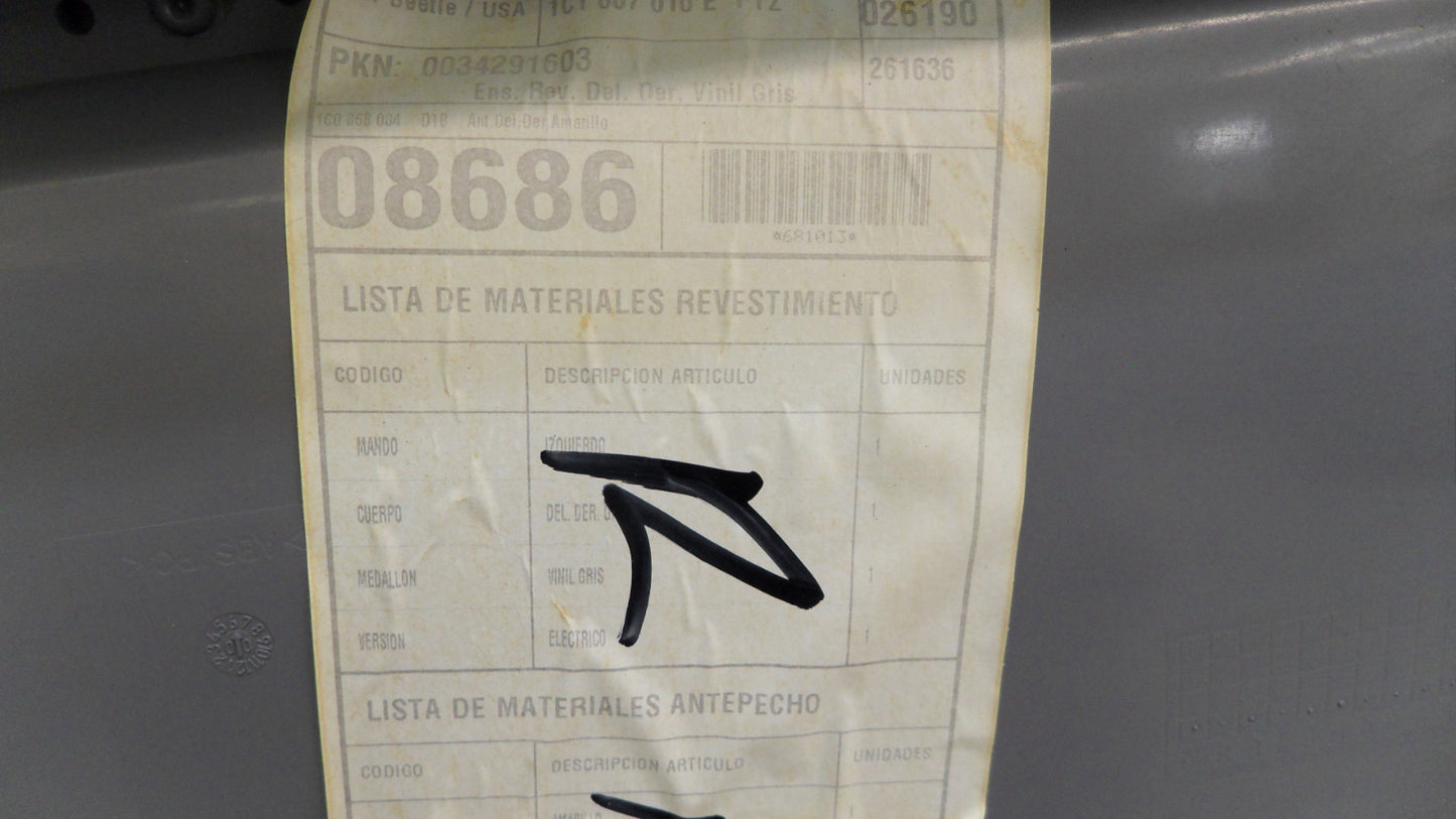 1C0868102C 2000-2001 Volkswagen Beetle FR Door Interior Trim Panel Used 1C0868102C OEM