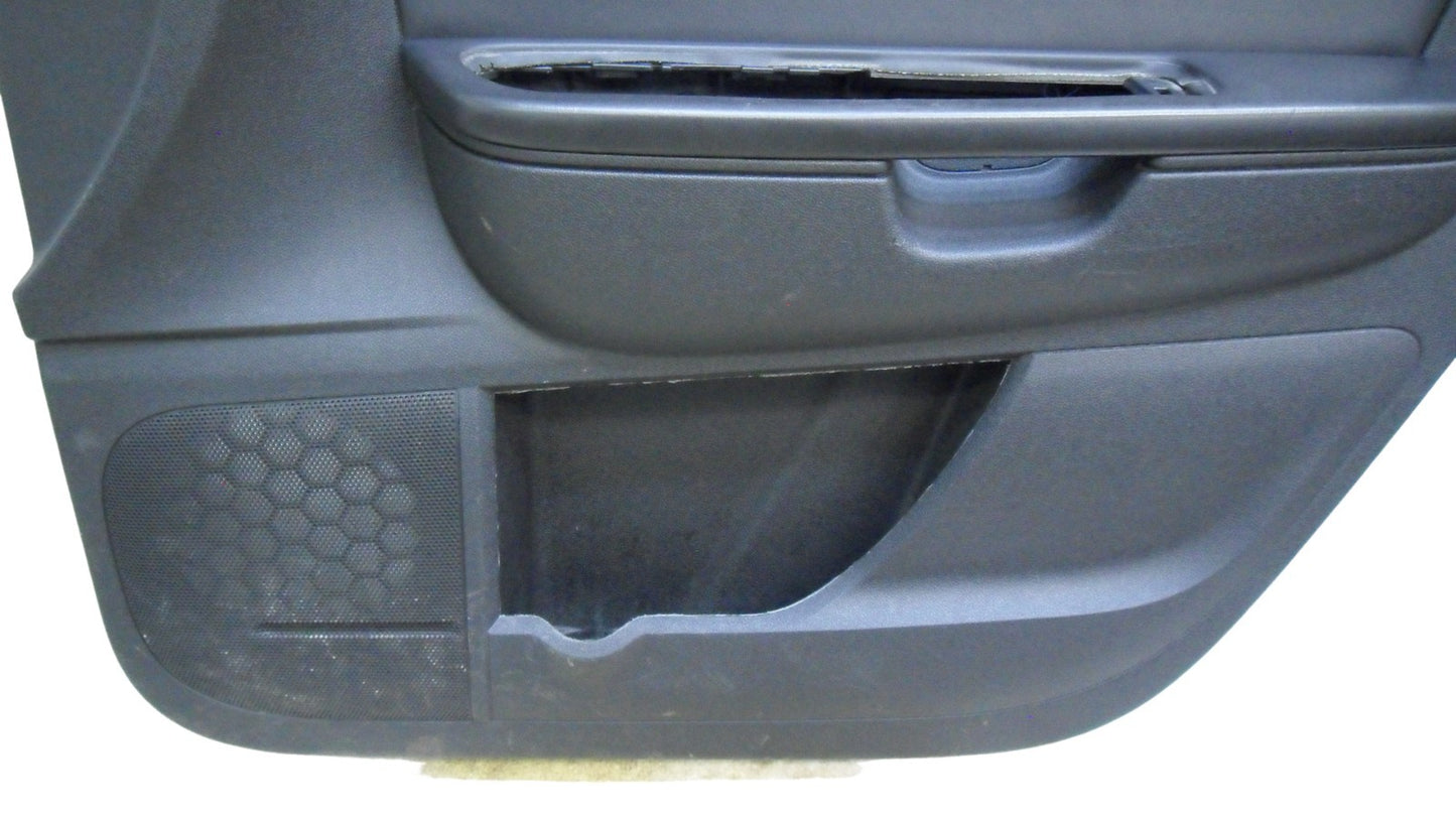 20934728 2009-2012 Chevrolet Traverse FR Door Interior Trim Panel Used 20934728 OEM
