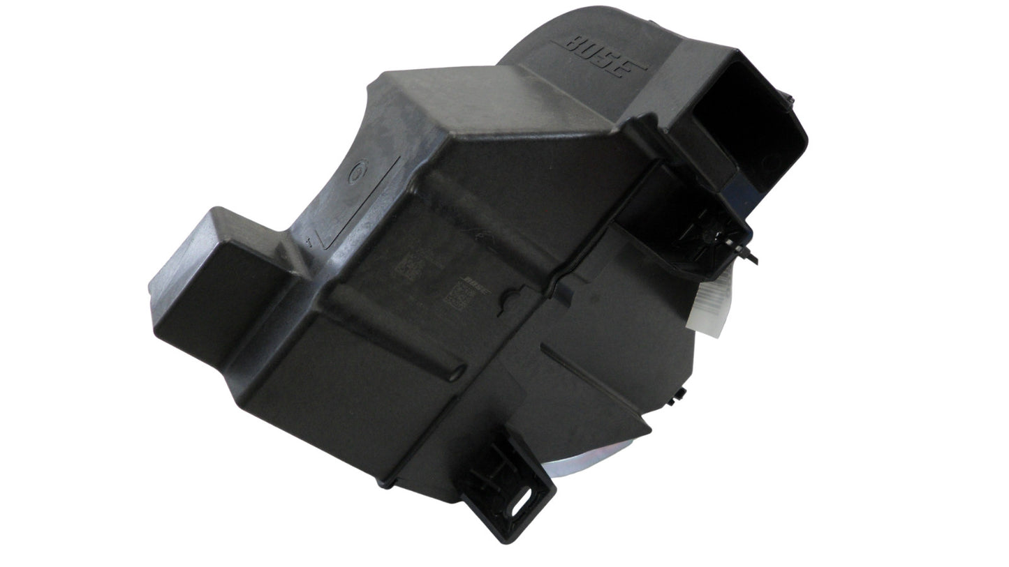15122608 2013-2017 GMC Acadia Bose Rear Subwoofer Speaker Used 15122608 OEM