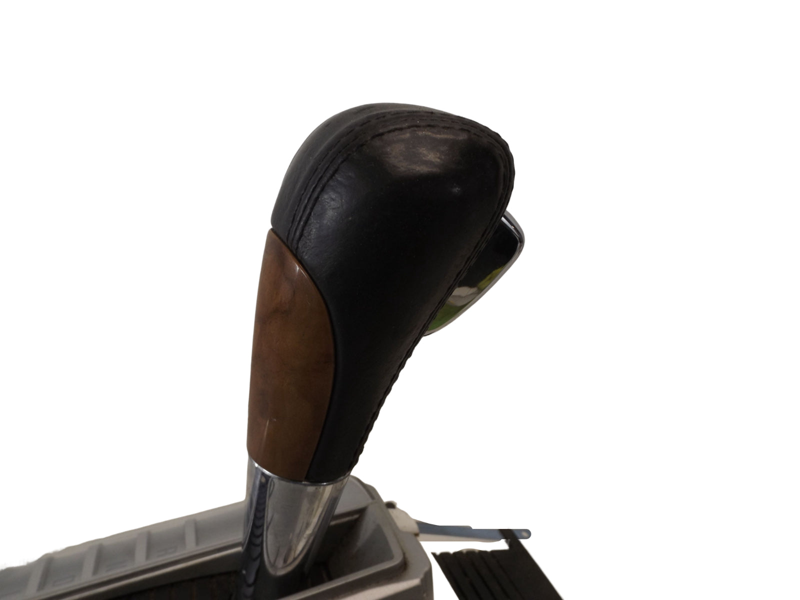 2897237 2008-2012 Buick Enclave Automatic Transmission Shifter Lever Used 2897237 OEM