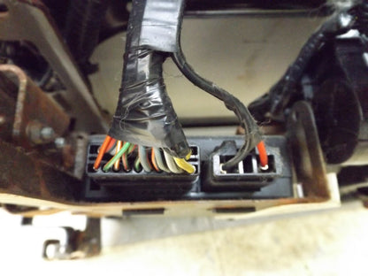 3W1Z5464416BBA 2004-2011 Lincoln Town Car Front Left Drivers Seat Assembly 3W1Z5464416BBA
