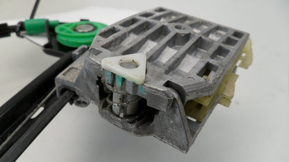 997265103 2005-2009 Ford Mustang FR Window Motor and Regulator Assembly Used 997265103