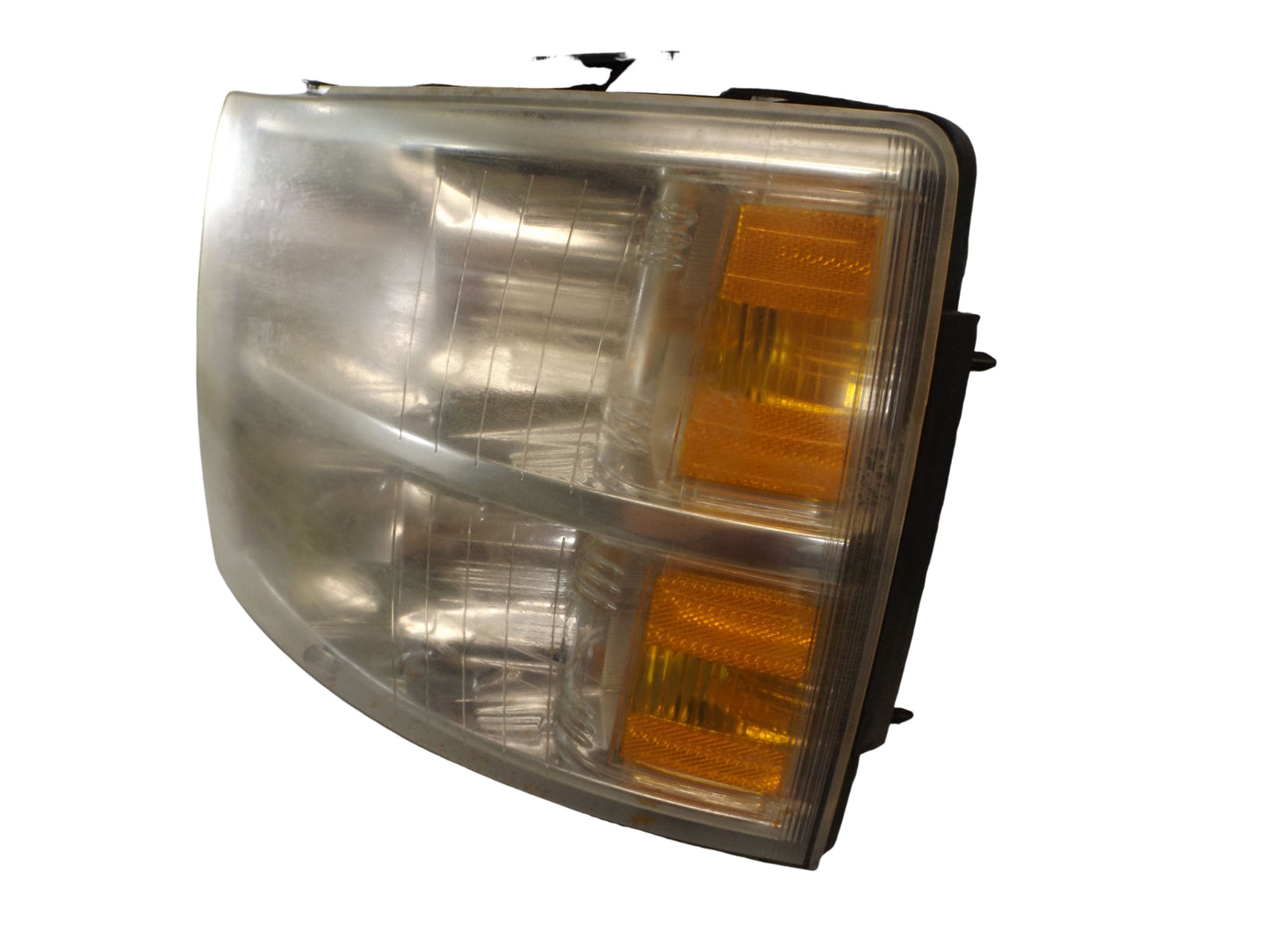 25833678 2007-2013 Chevrolet Silverado 1500 Driver FL Headlight Used 25833678 OEM