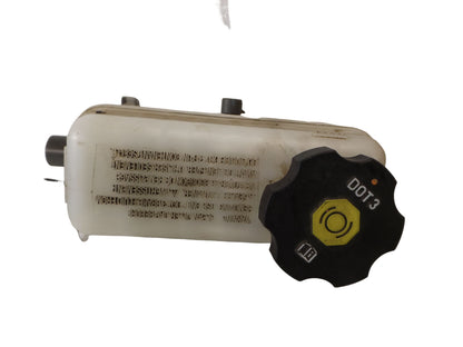 20990924 2010-2017 GMC Terrain Brake Master Cylinder 2.4L Used 20990924 OEM