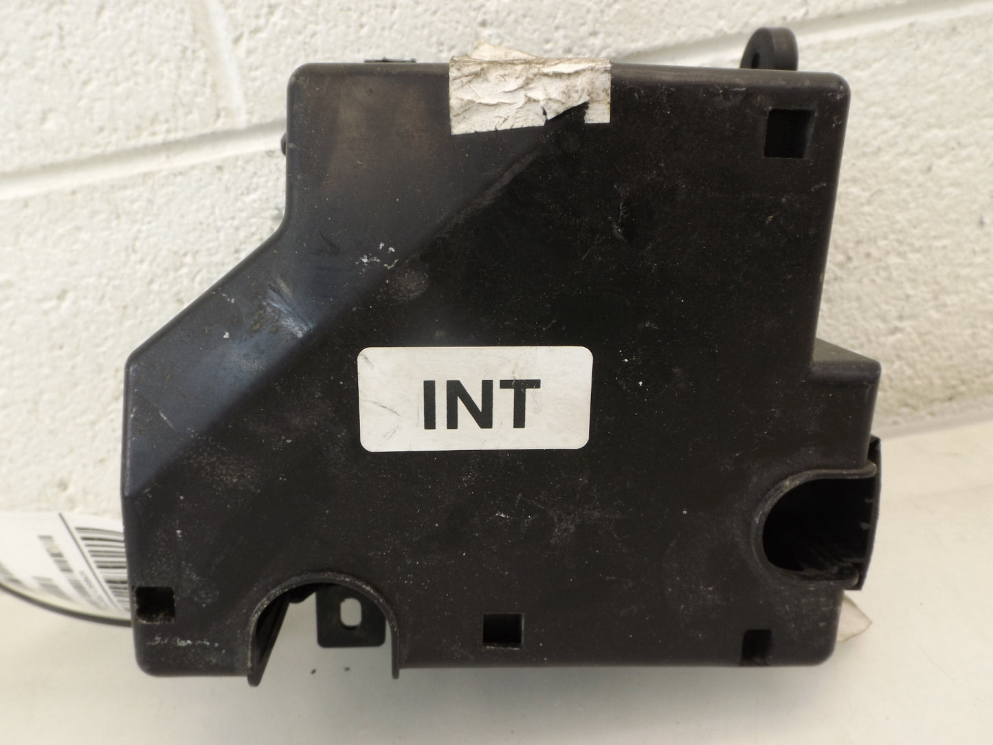 9121326003 2001-2006 Hyundai Santa Fe Fuse Box w/ Cover 2.7L Used 9121326003 OEM