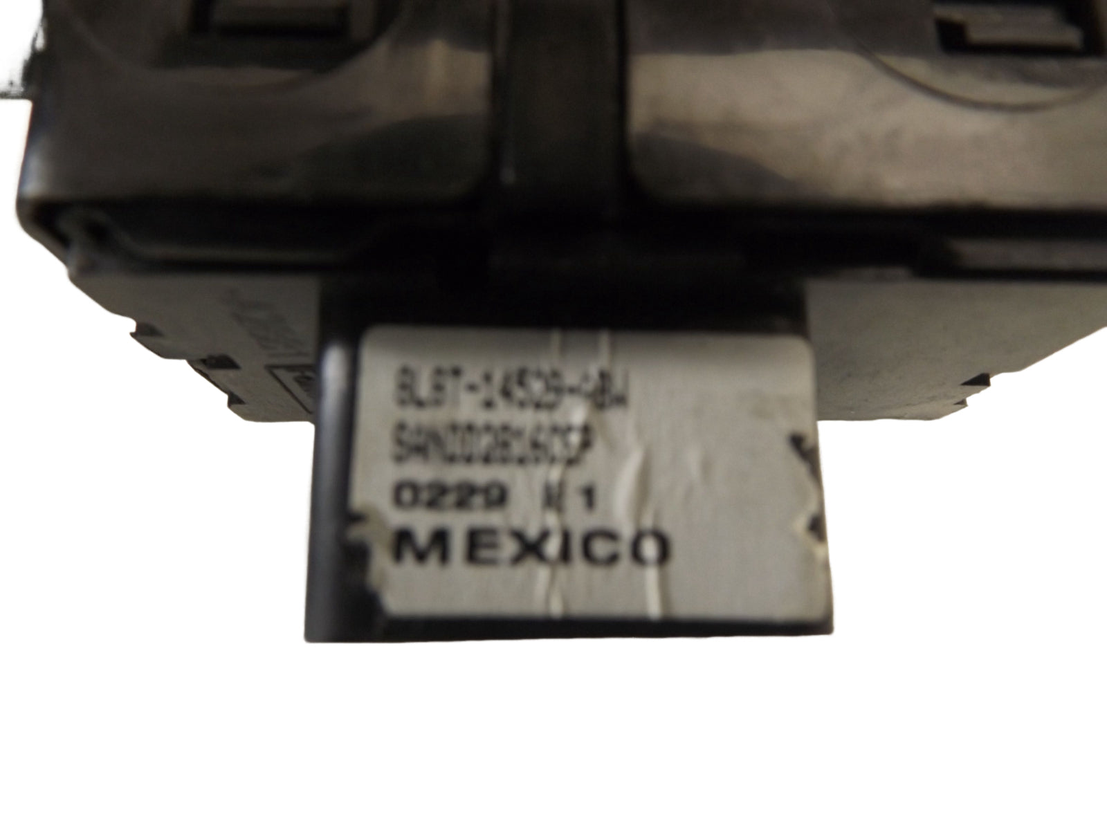 8L8Z14528AF 2008-2012 Ford Escape Driver RL Door Window Switch W/ Bezel Used 8L8Z14528AF OEM