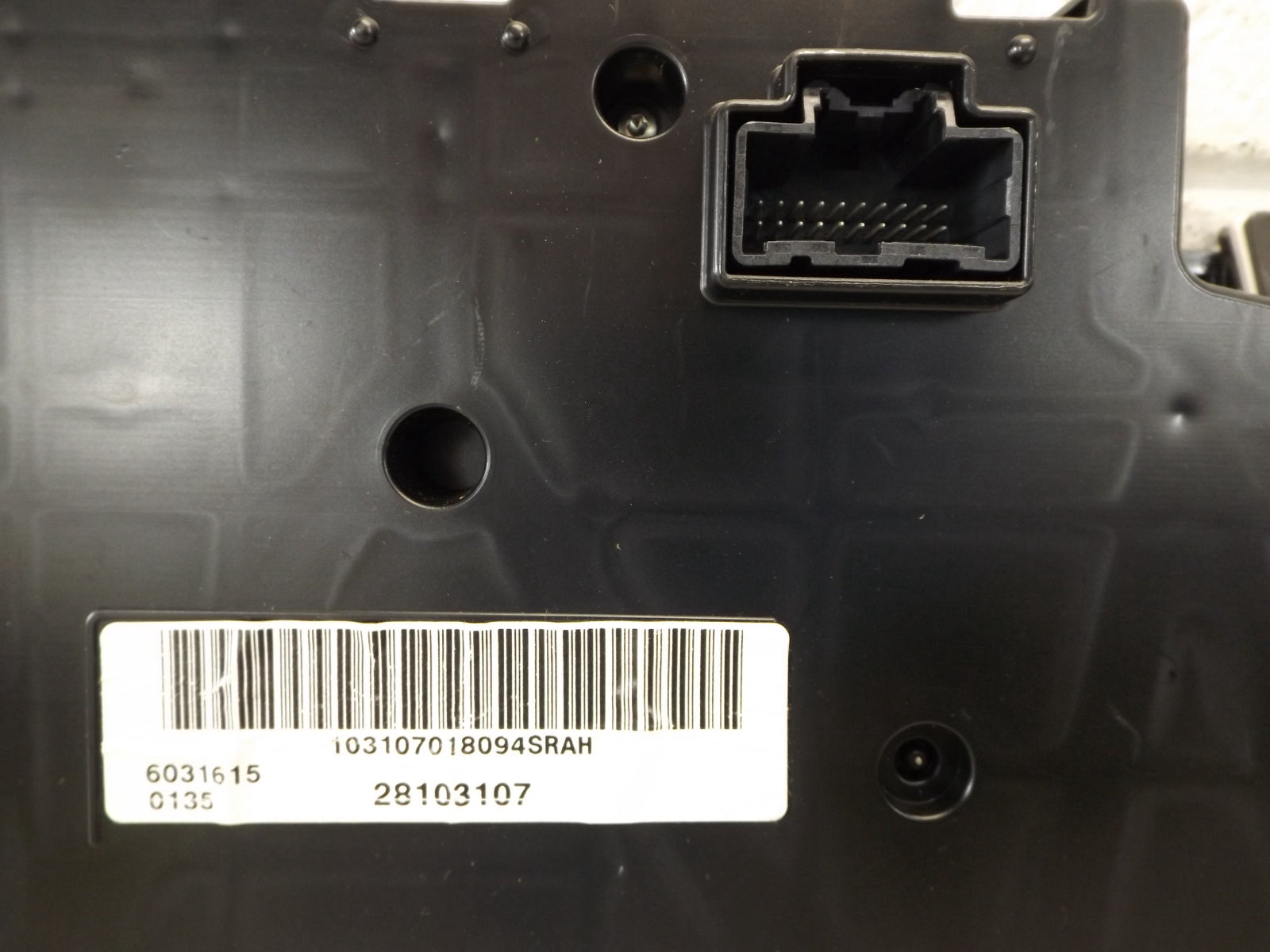 25861647 2007-2009 Chevrolet Silverado 1500 Instrument Cluster Used 25861647 OEM