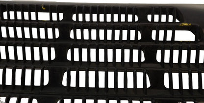 15157933 1998-2005 Chevrolet Blazer Air Inlet Grille Panel Used OEM 15157933