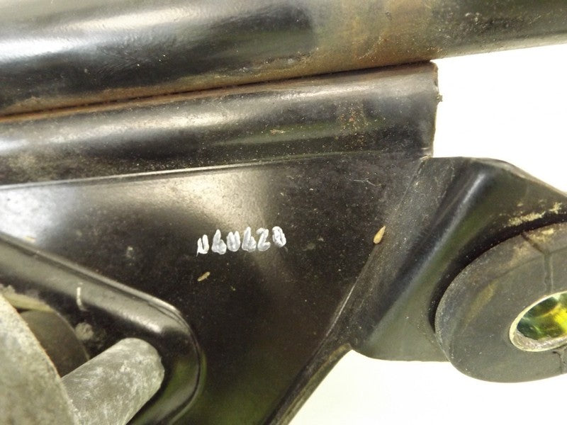 9811026200 2004-2006 Hyundai Santa Fe Windshield Wiper Motor W/ Linkage Used 9811026200 OEM