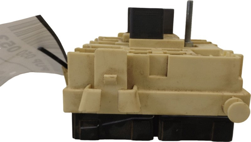 15328692-03 1999-2006 GMC Sierra 1500 Dash Relay Fuse Box Used OEM 15328692-03