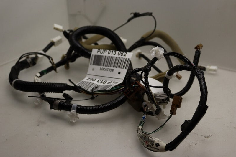 240521VK0A 2008-2015 Nissan Rogue Rear Hatch Wiring Harness Used OEM 240521VK0A