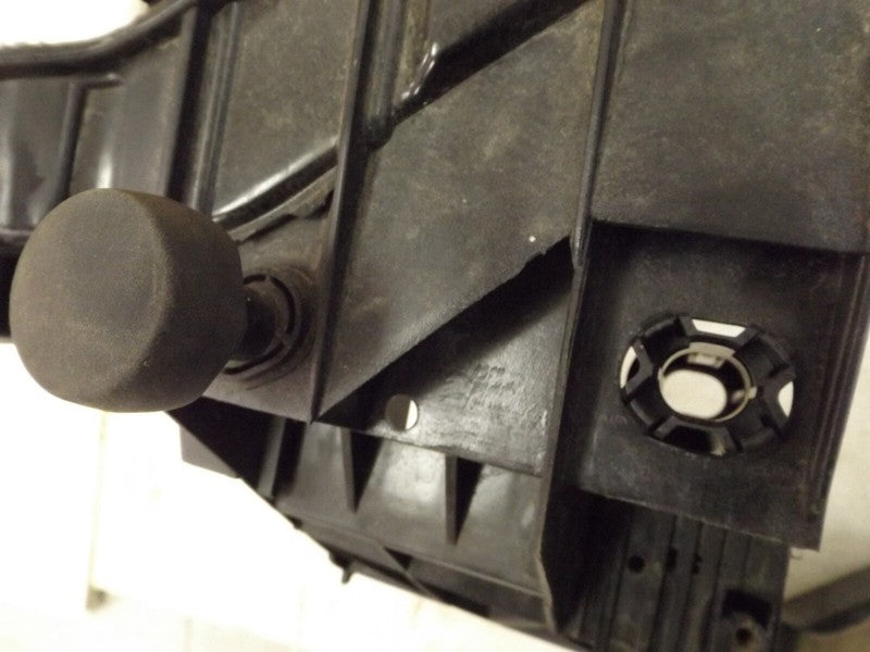 CM5Z8A284A 2012-2018 Ford Focus Front Radiator Support Panel Used CM5Z8A284A OEM