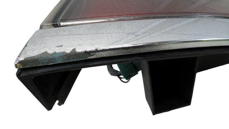 16523578 1999-2004 Buick Park Avenue Right Rear Tail Light Assembly Used 16523578 