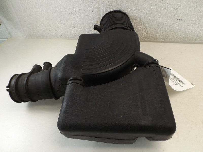 4L1Z9B659AA 2003-2006 Ford Expedition Engine Air Intake Resonator Used 4L1Z9B659AA OEM