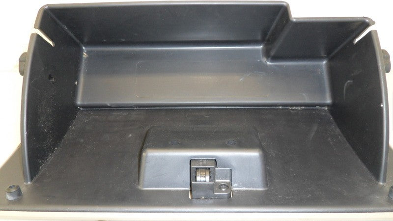 5F9X74060T10AW 2005-2007 Ford Five Hundred Front Glove Box Used 5F9X74060T10AW OEM