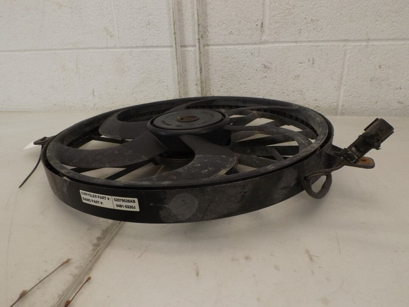 52079528AD 1999-2004 Jeep Grand Cherokee Engine Cooling Fan Assembly Used OEM 52079528AB