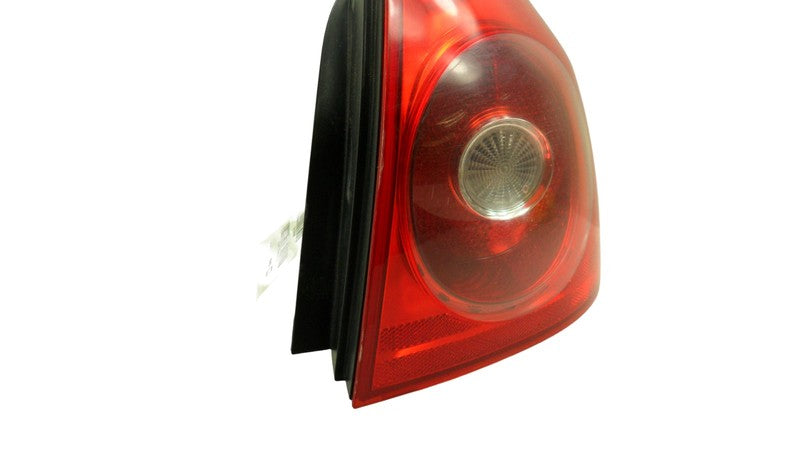 1K6945096AD 2006-2009 Volkswagen Rabbit RRO Tail Light Assembly Used 1K6945096AD OEM