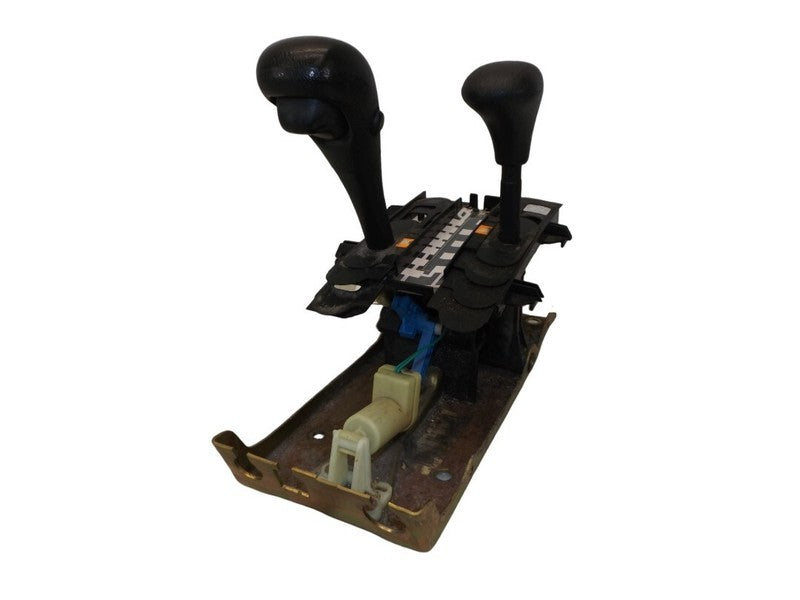 P52104147AB 1999-2004 Jeep Grand Cherokee Shifter Assembly Used OEM
