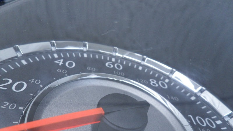 P05091634AA 2013-2014 Chrysler Town &amp; Country Instrument Cluster Used P05091634AA OEM