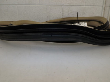 19120427 2004-2009 Cadillac SRX Driver Rear RL Door Seal Used OEM 19120427